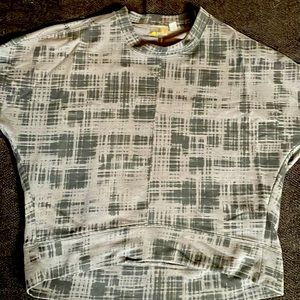 Zella sweatshirt, small, black and gray graphic print